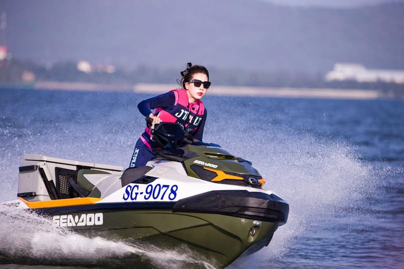 Chuốc thuốc kích dục xoạc em người yêu thằng bạn liên tiếp 2 ngày